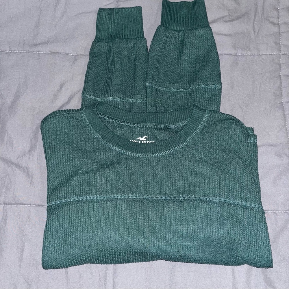 Hollister Crop Thermal